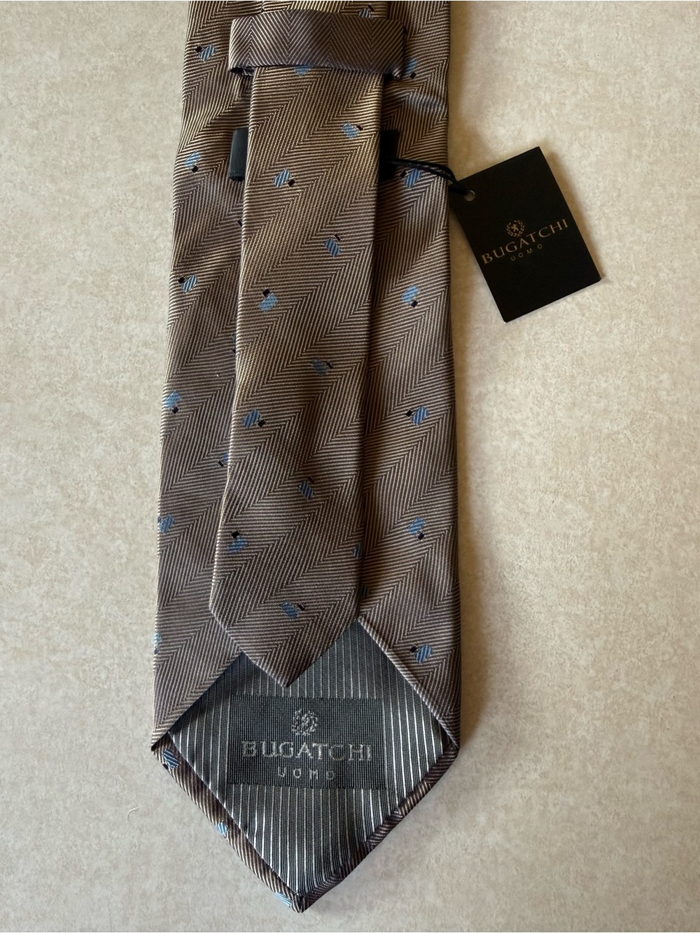 Bugatchi Uomo Men’s 100% Silk Tie Gray Blue Herringbone Made Italy NWT